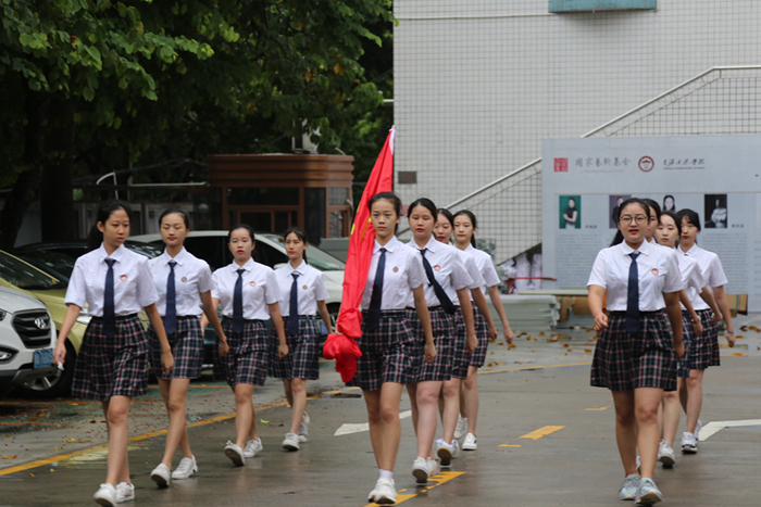 微信图片_20190829201422_副本.jpg