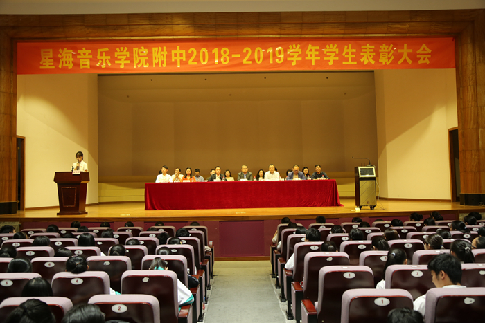 微信图片_20191106115514_副本.jpg
