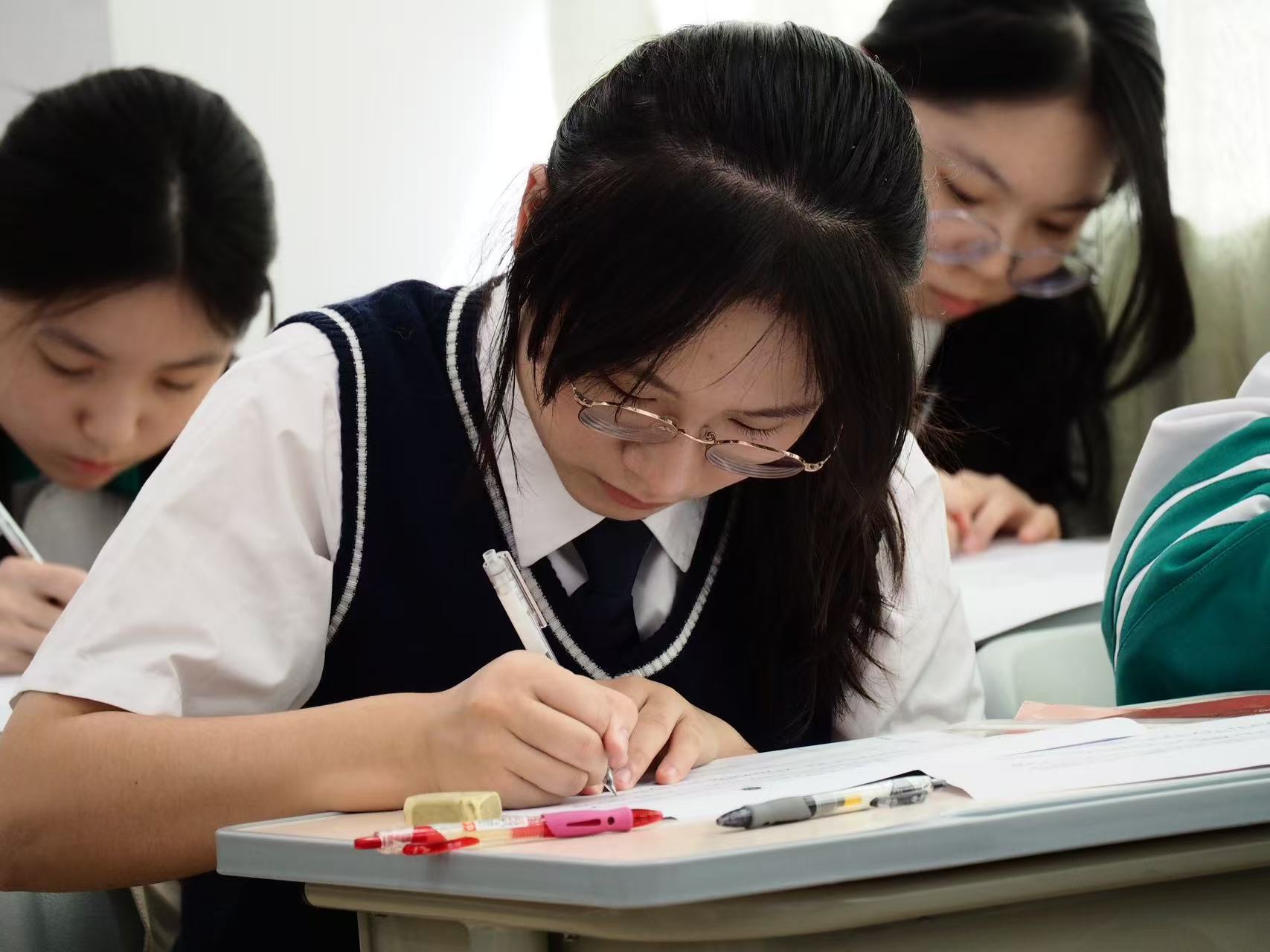 2 学生比赛照2.jpg