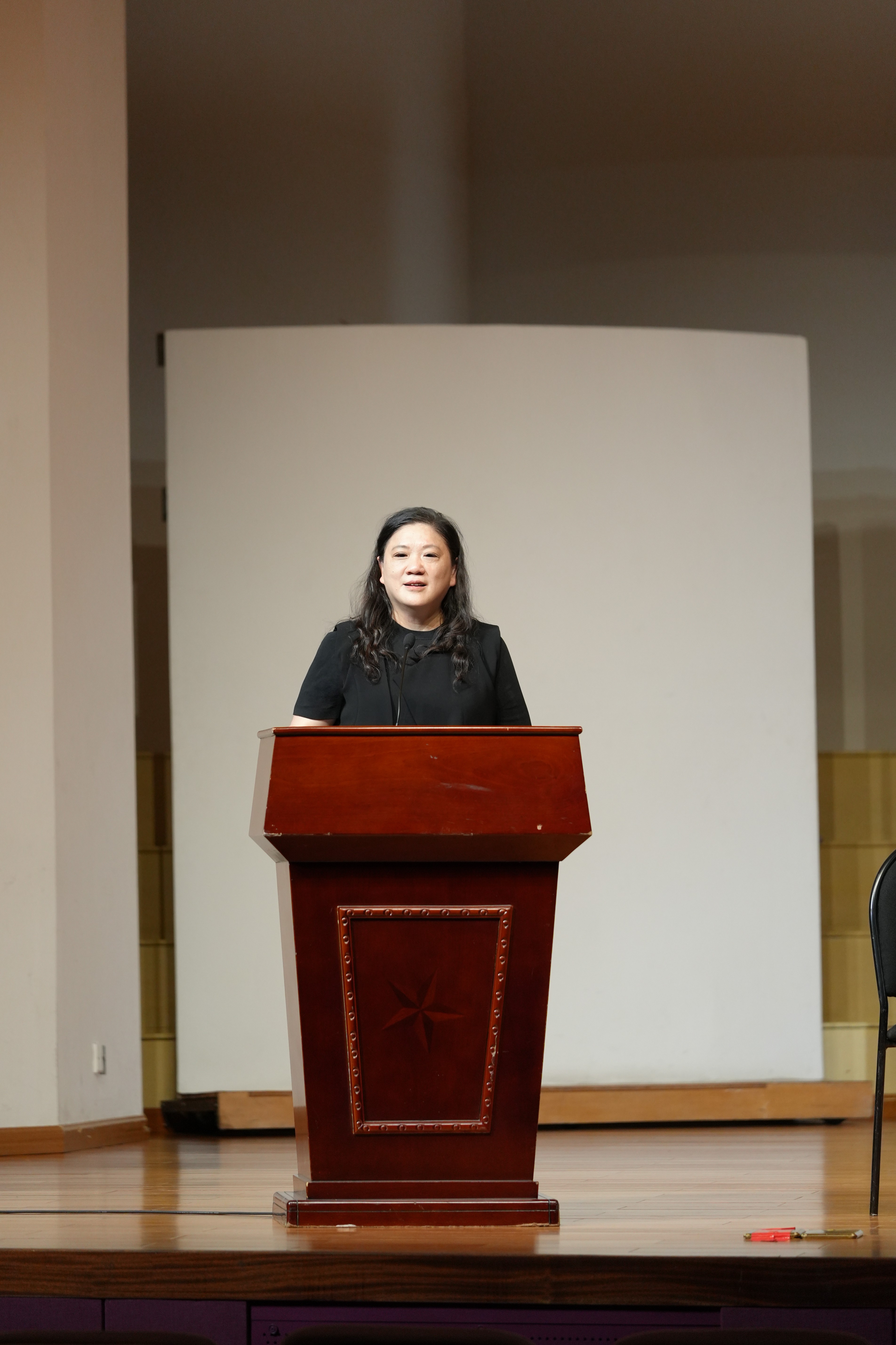 微信图片_20250421225022(1).jpg